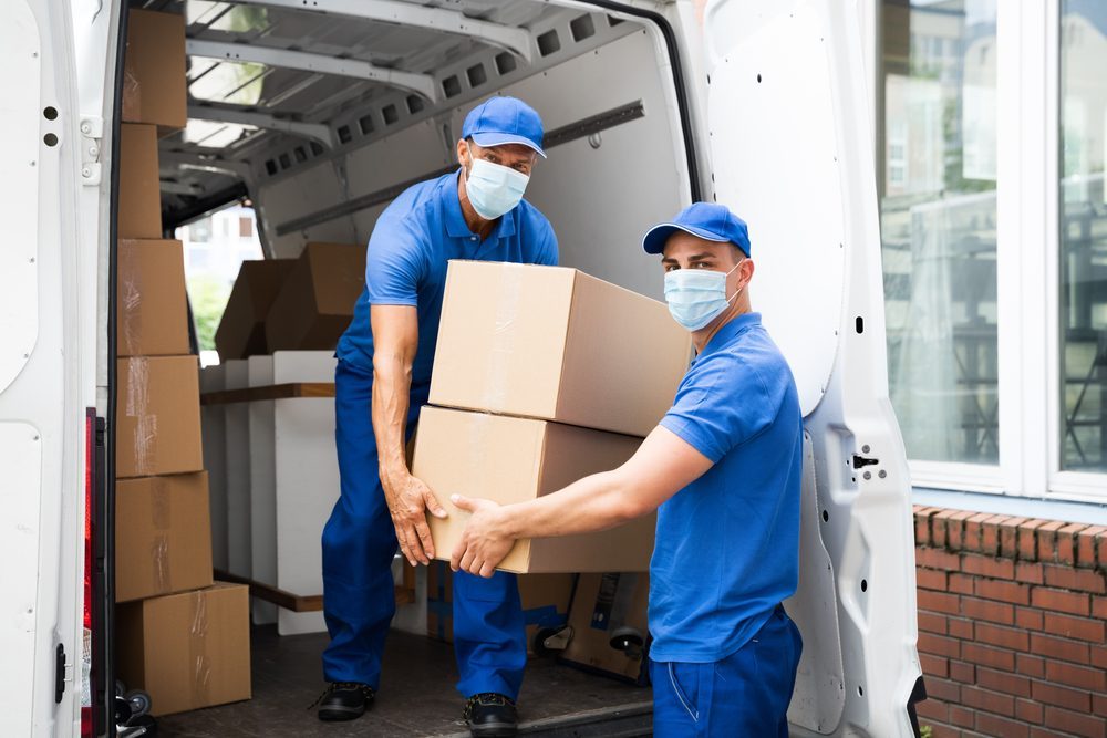 Where can I find dependable professionals to help with loading & unloading a moving truck in San Diego