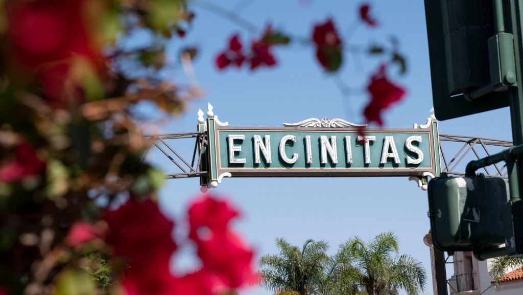 encinitas-california-sign-downtown