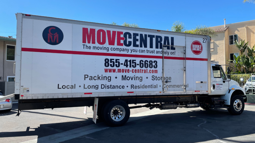 picture of the Move Central orange county moving team