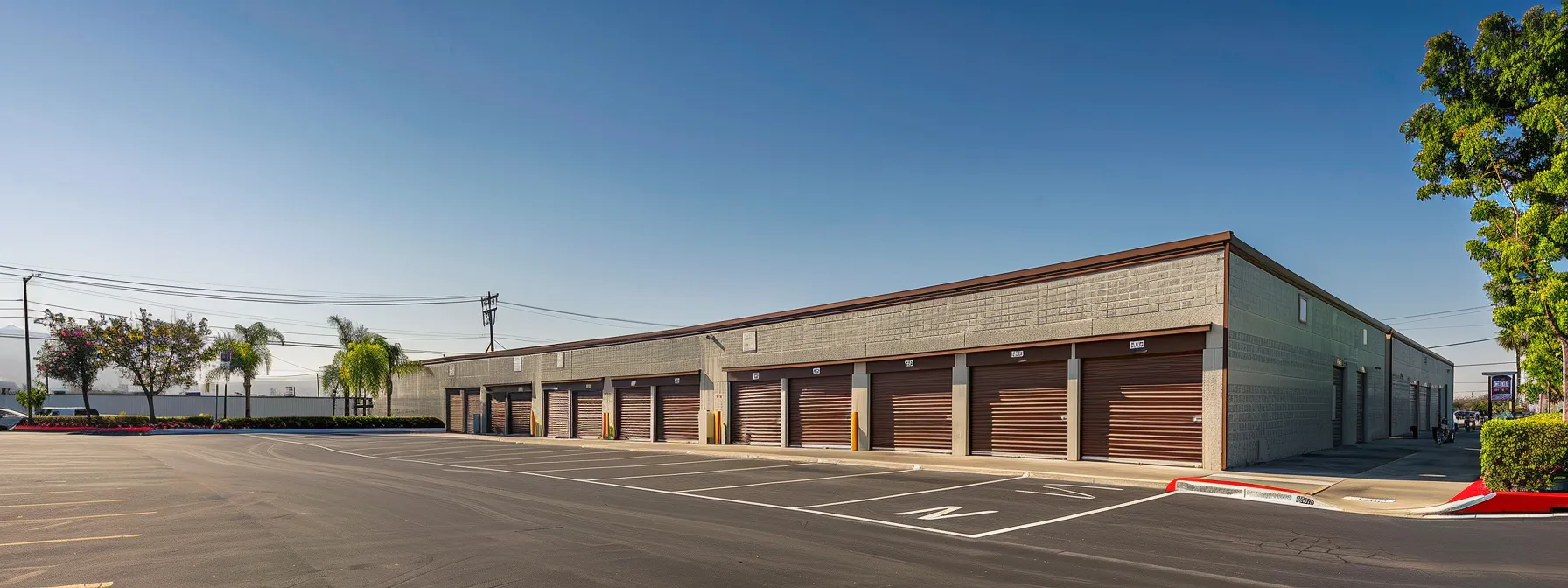 A State-Of-The-Art Storage Unit With Climate Control, Advanced Security Features, And Easy Accessibility In Los Angeles.